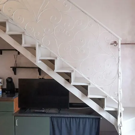 Apartment Near The Beach In